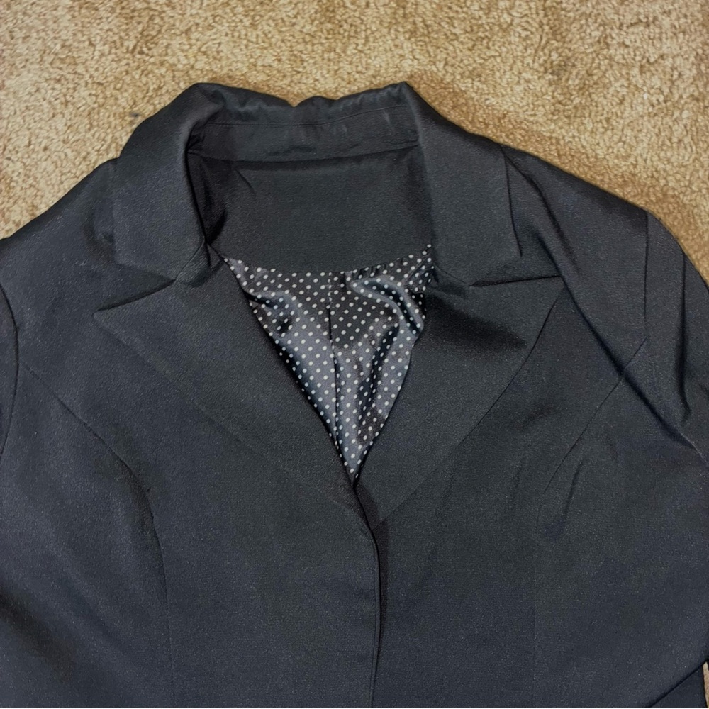 Classic Black Women's Suit Jacket - Picture 9 of 16
